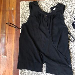 Sleeveless top